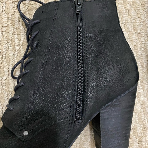 Suede ankle boots - Picture 5 of 15